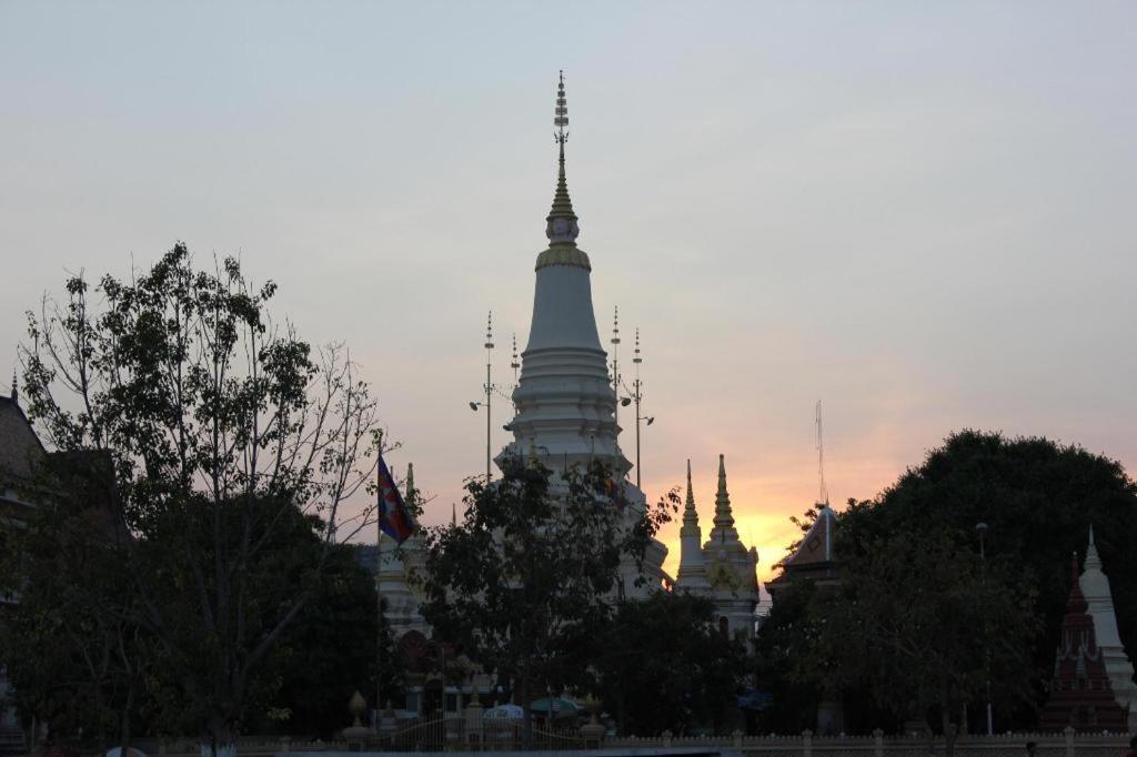 La Rose Boutique Hotel & Spa Phnom Penh Exterior foto
