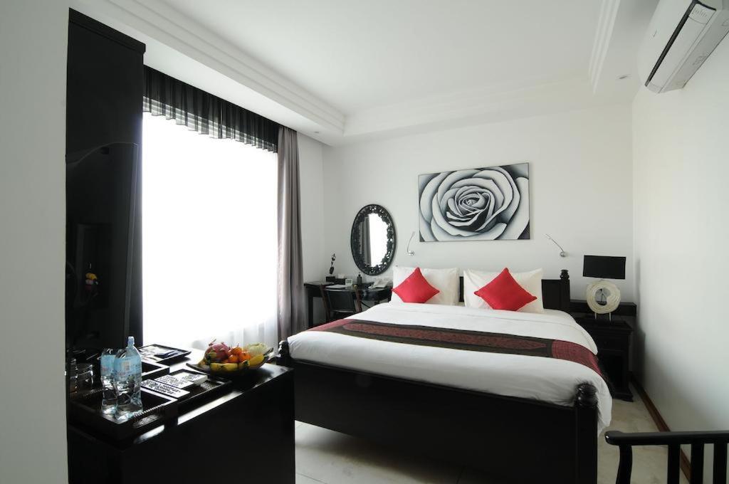 La Rose Boutique Hotel & Spa Phnom Penh Exterior foto
